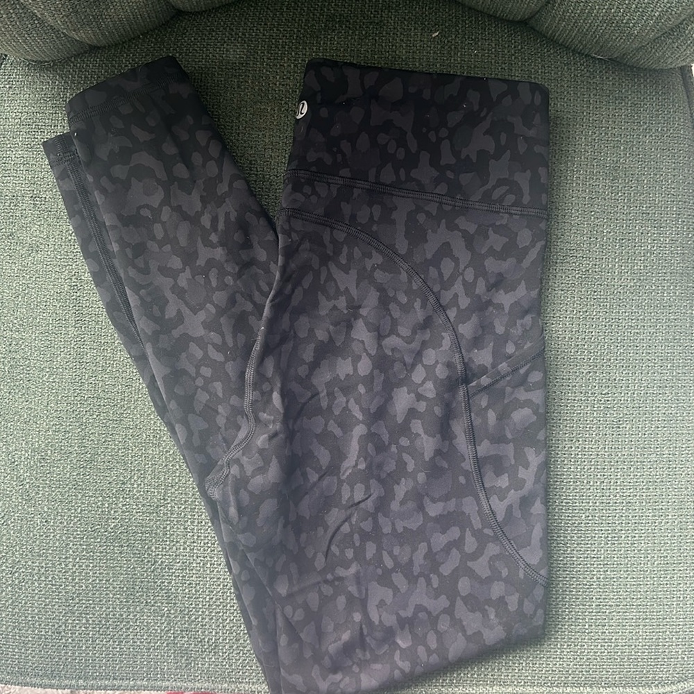 Lululemon cheetah print leggings 25”